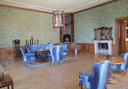 Chinese drawing room